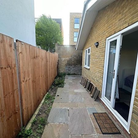 2 Bedroom House,Brownhillrd Se6 Λονδίνο Εξωτερικό φωτογραφία