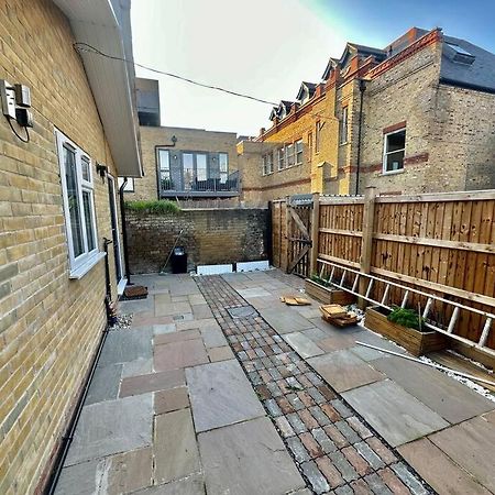 2 Bedroom House,Brownhillrd Se6 Λονδίνο Εξωτερικό φωτογραφία