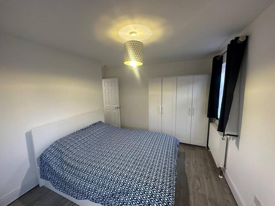 2 Bedroom House,Brownhillrd Se6 Λονδίνο Εξωτερικό φωτογραφία